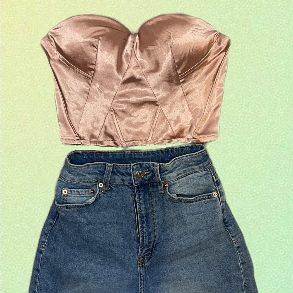 Strapless Crop Top 🧸